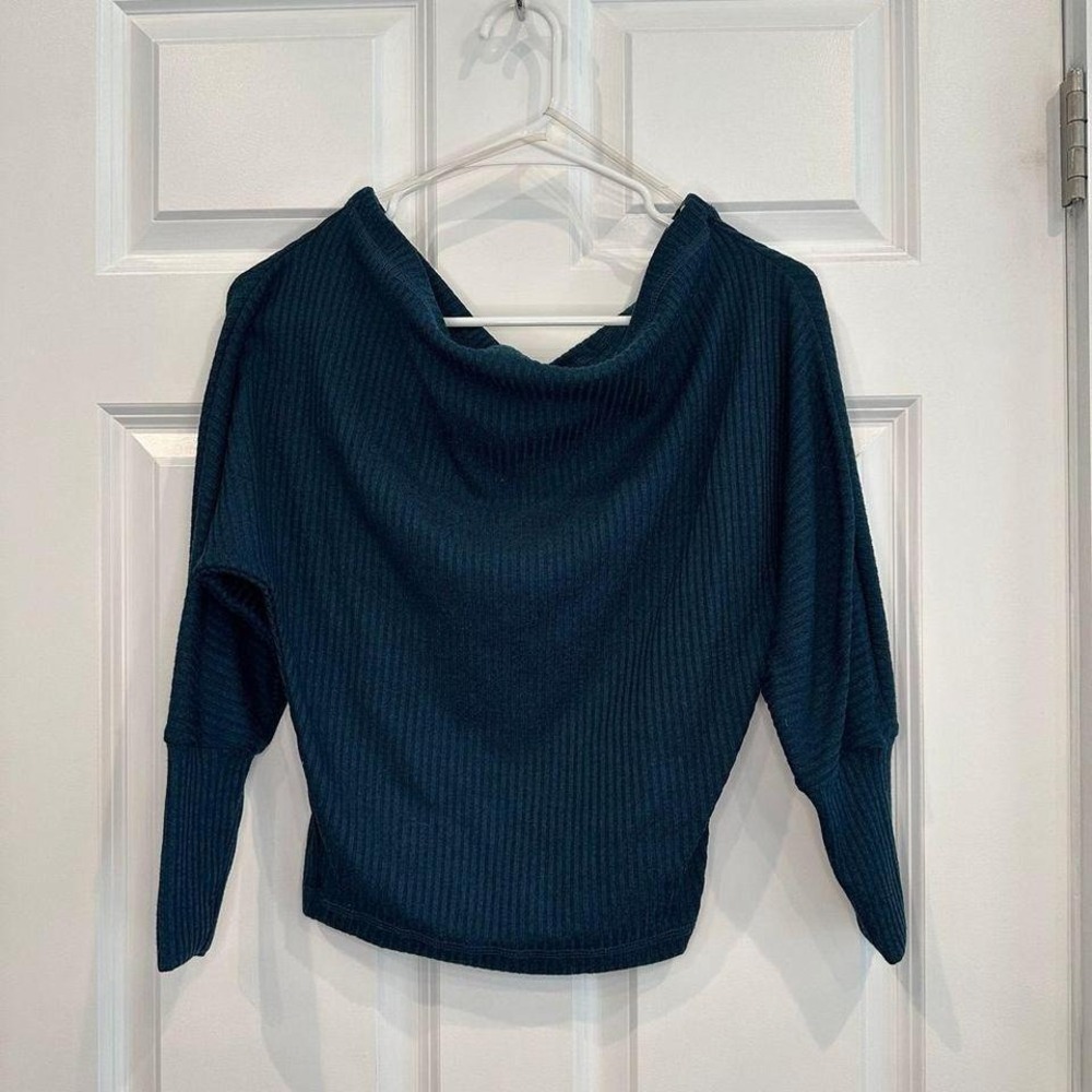 Fashion Nova Womans Shirt Size Small